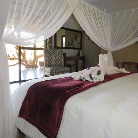Naledi Lodges Balule Wildreservaat Buitenkant foto