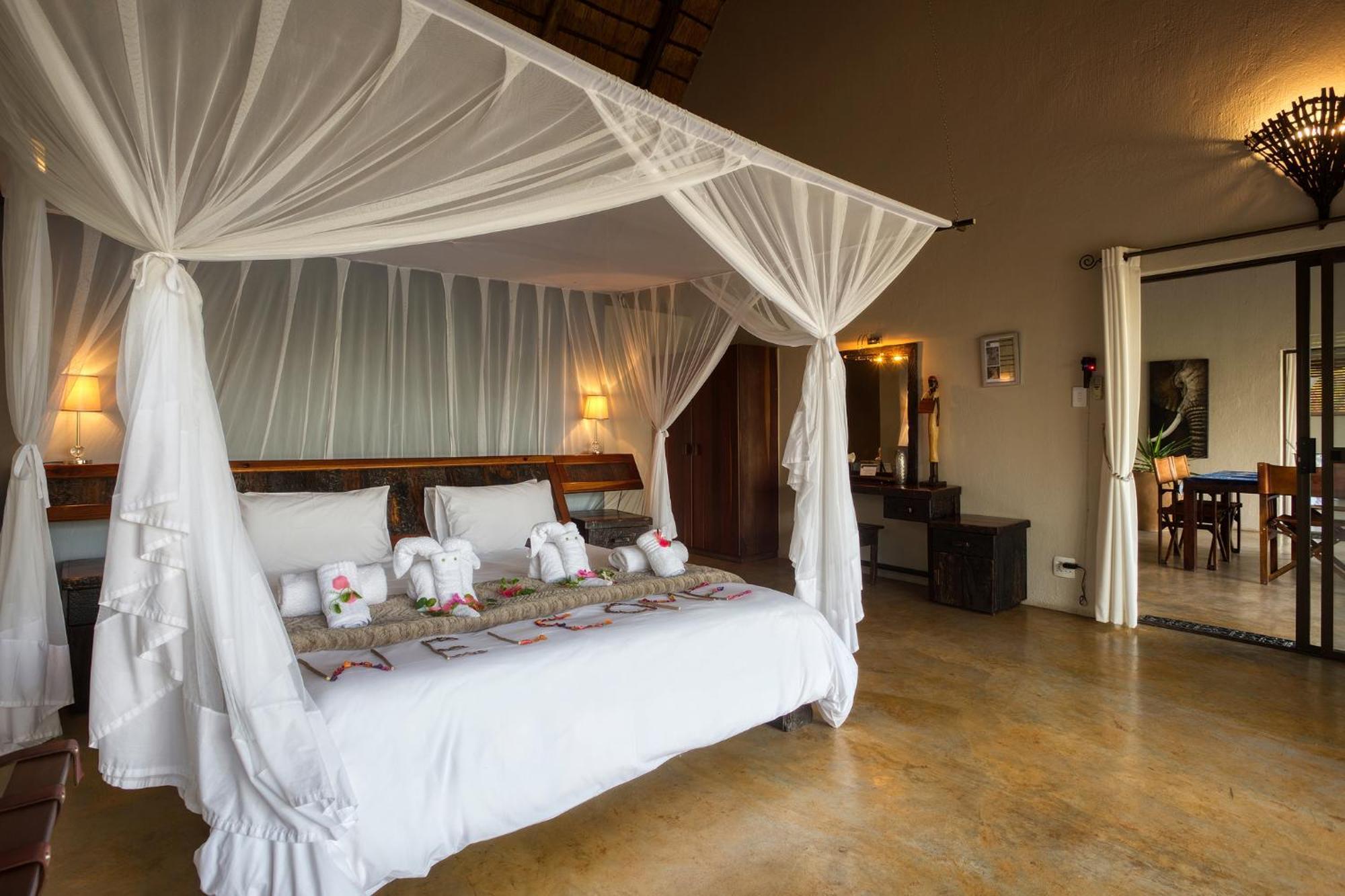 Naledi Lodges Balule Wildreservaat Buitenkant foto